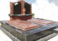 00051Гранитный памятник00051